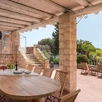 Maddalena Villa Syracuse