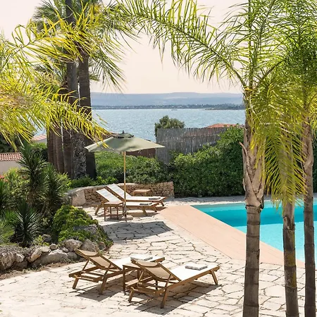 Maddalena Villa