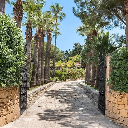 Maddalena Villa